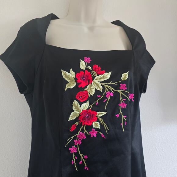 Vintage CDC Floral Embroidered Y2K Satin Mini Dress Black Size 12 Stretch - Picture 2 of 8